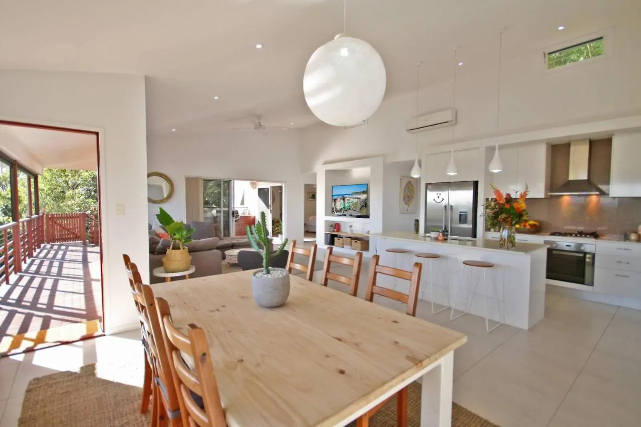 펜션 Stunning Home With Spectacular Views 쿨룸비치